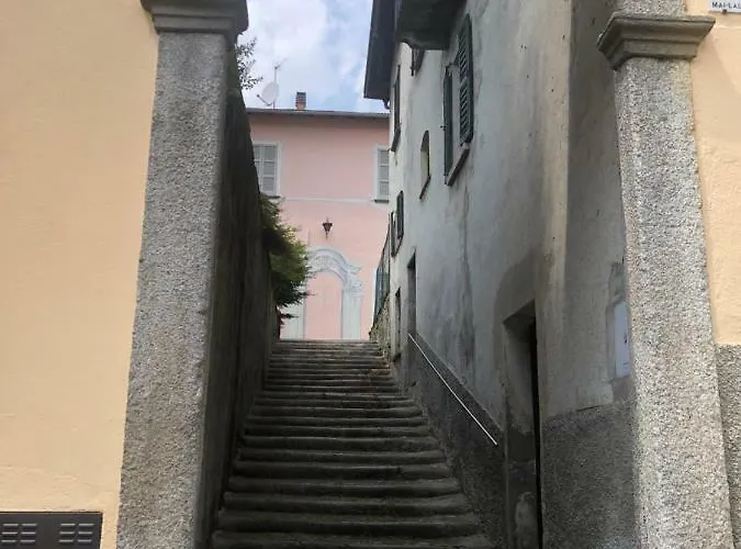 Gabry's Dom wakacyjny Pianello Del Lario